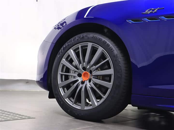 Фото 18 - Maserati Ghibli