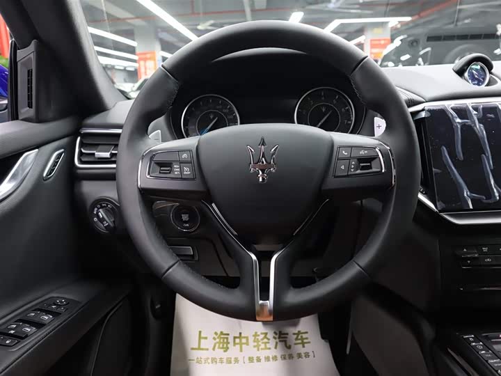 Фото 9 - Maserati Ghibli