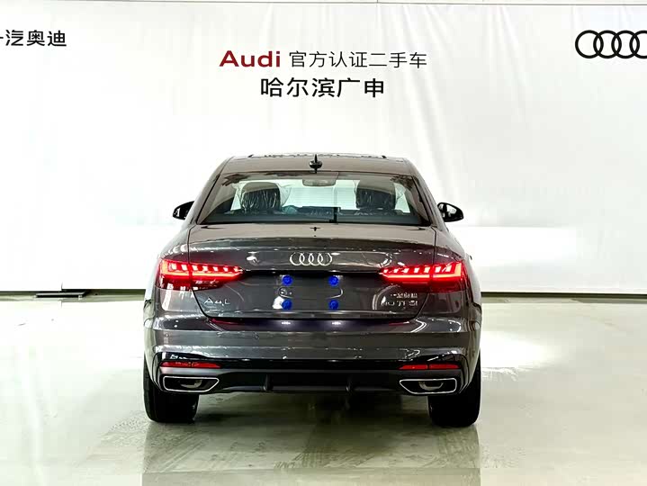 Фото 5 - Audi A4L