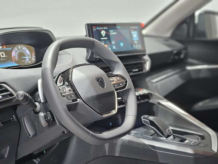 Фото 9 - Peugeot 4008