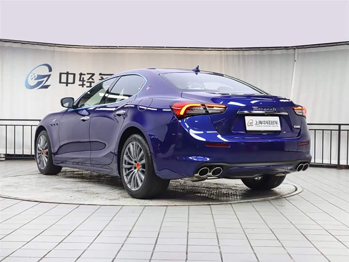 Фото 4 - Maserati Ghibli