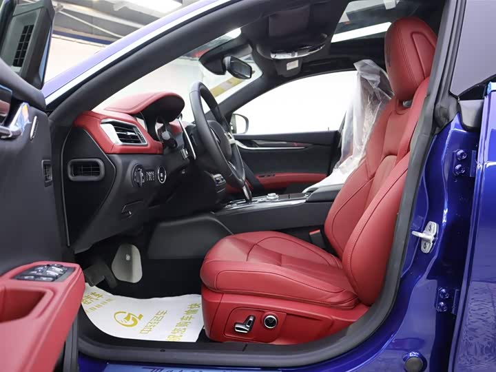 Фото 6 - Maserati Ghibli