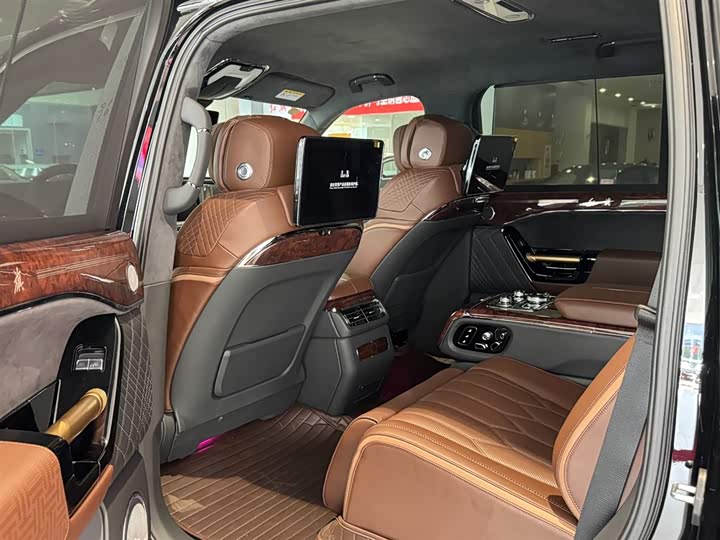 Фото 12 - Hongqi LS7 (Guoyao)