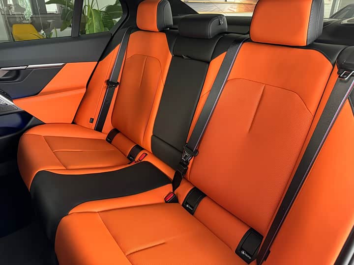 Фото 20 - BMW M5 Hybrid