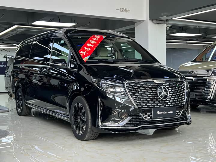 Фото 1 - Mercedes-Benz V-Class