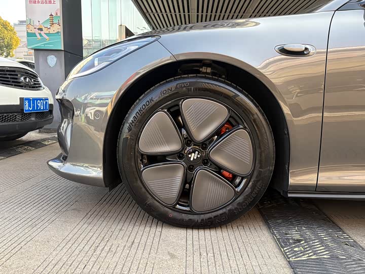 Фото 4 - IM motors L6