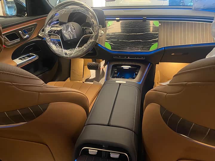 Photo 6 - Mercedes-Benz E-Class