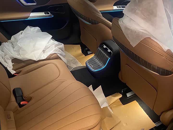 Photo 7 - Mercedes-Benz E-Class