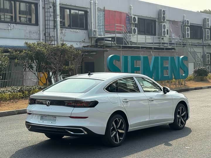 Фото 4 - Volkswagen Lamando L