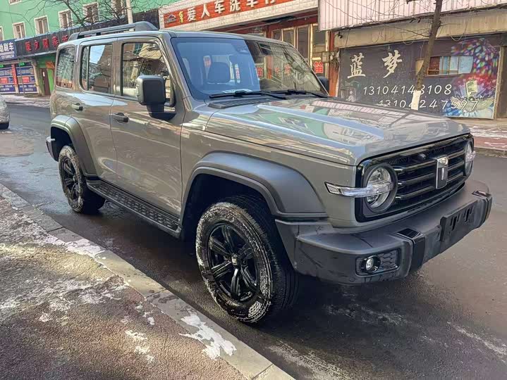 Фото 2 - Tank 300