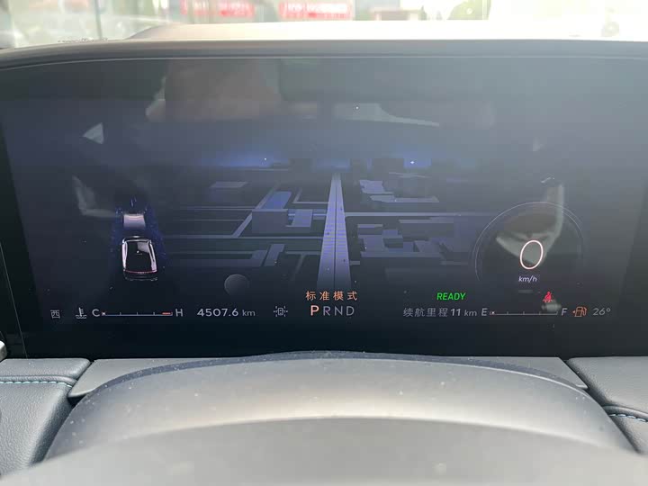 Фото 7 - Lincoln Z (Zephyr)