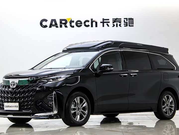 Фото 1 - Toyota Sienna