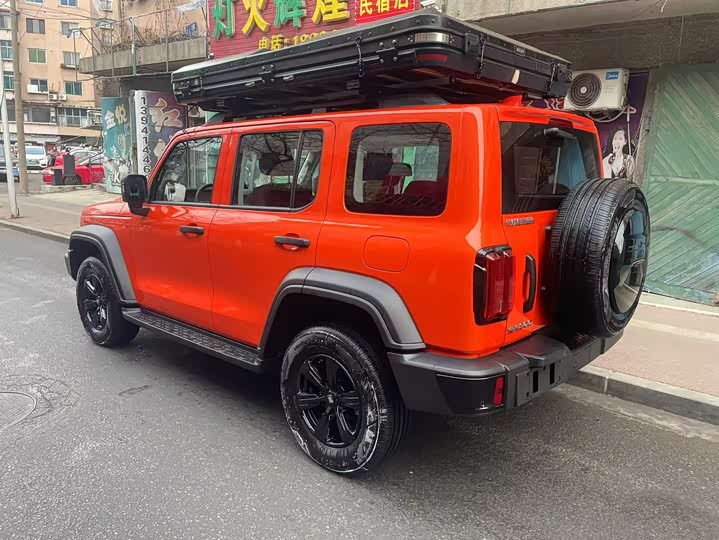 Фото 8 - Tank 300