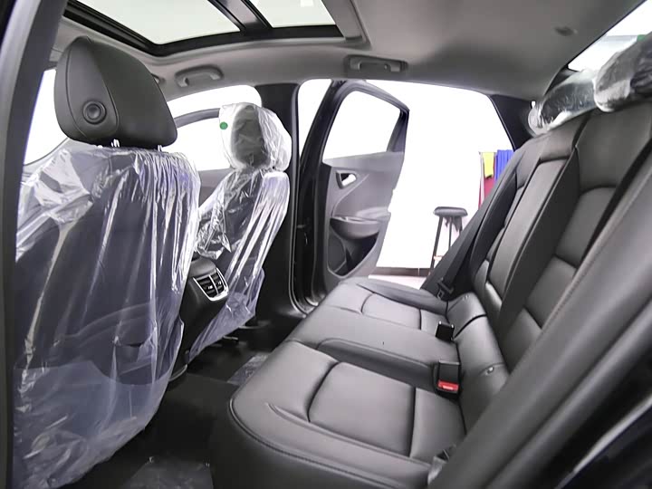 Фото 8 - Chevrolet Malibu XL