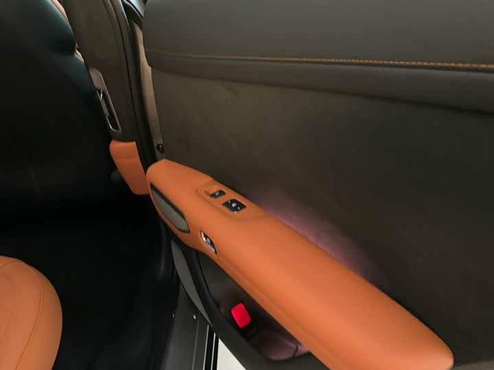 Фото 7 - Xiaomi YU7