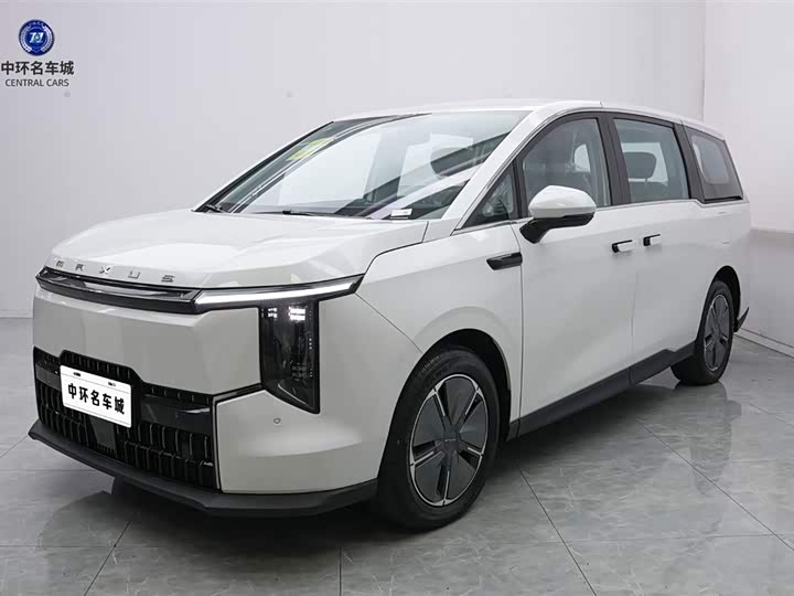 Фото 1 - Maxus Mifa 7