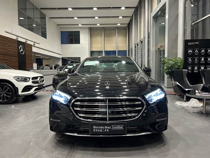 Фото 2 - Mercedes-Benz E-Class Hybrid