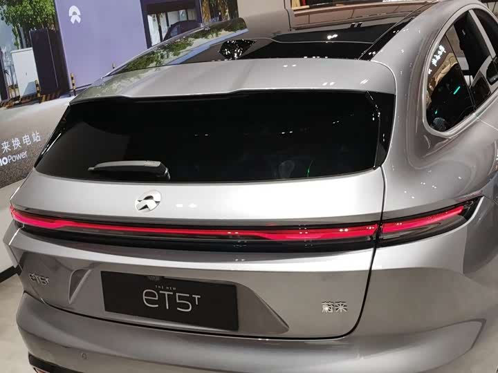 Фото 4 - Nio ET5T