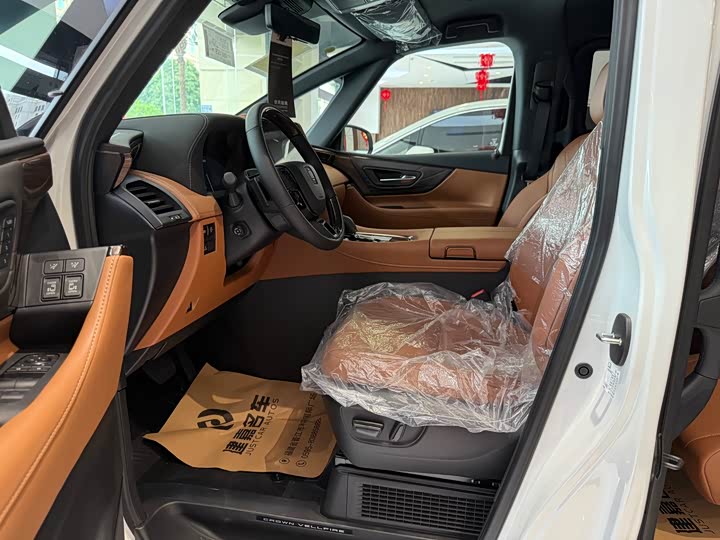 Фото 5 - Toyota Vellfire