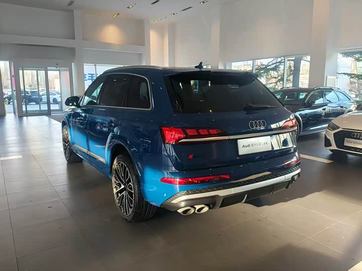Фото 6 - Audi SQ7