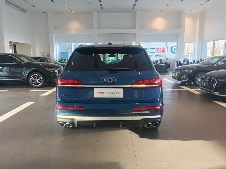 Фото 7 - Audi SQ7