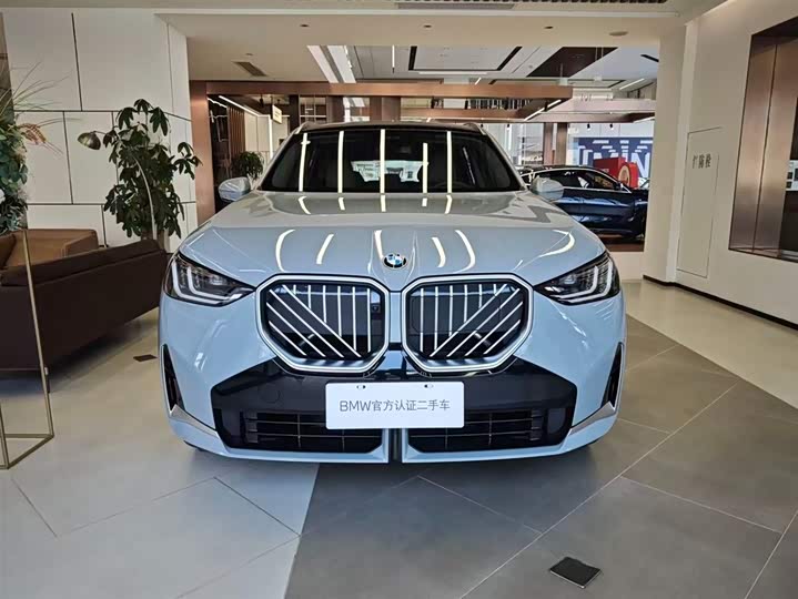 Фото 2 - BMW X3