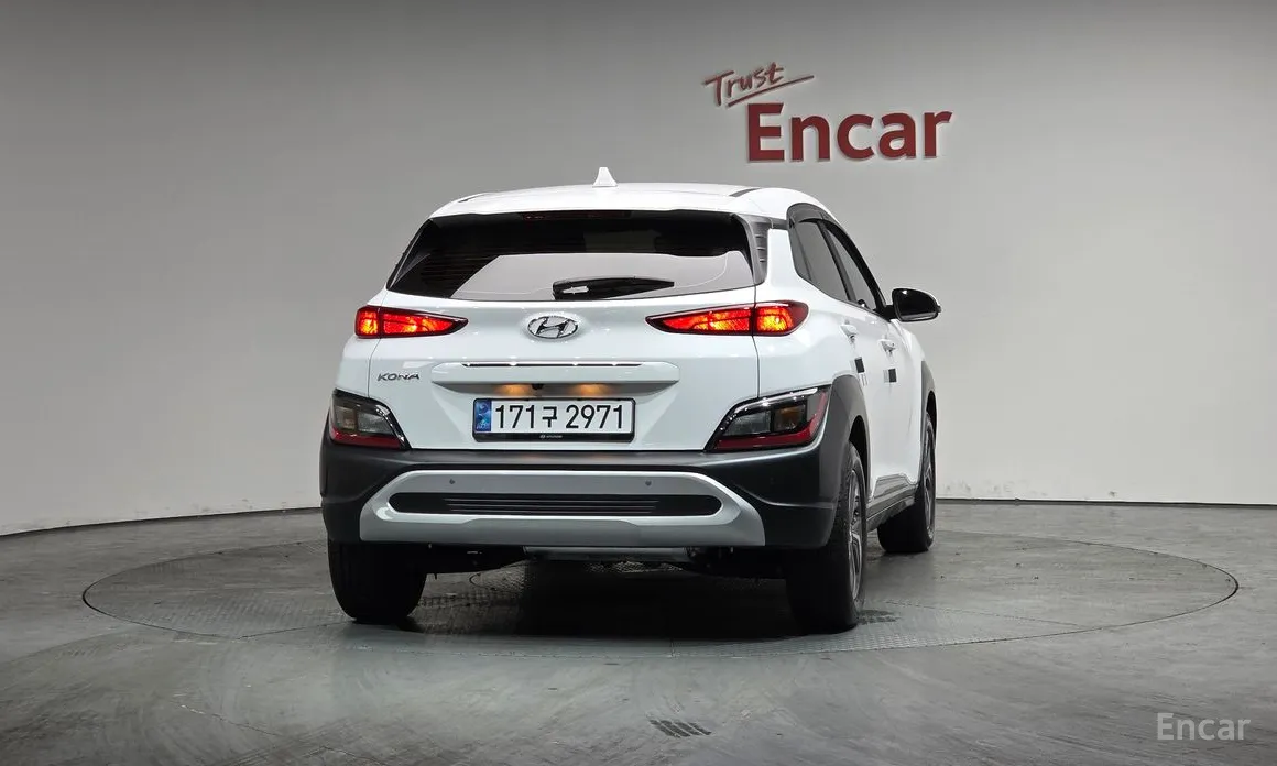 Фото 4 - Hyundai Kona