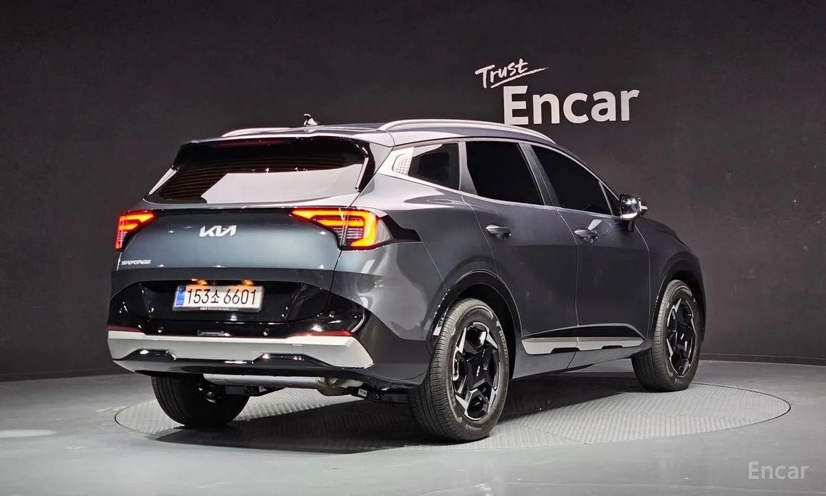 Фото 2 - Kia Sportage