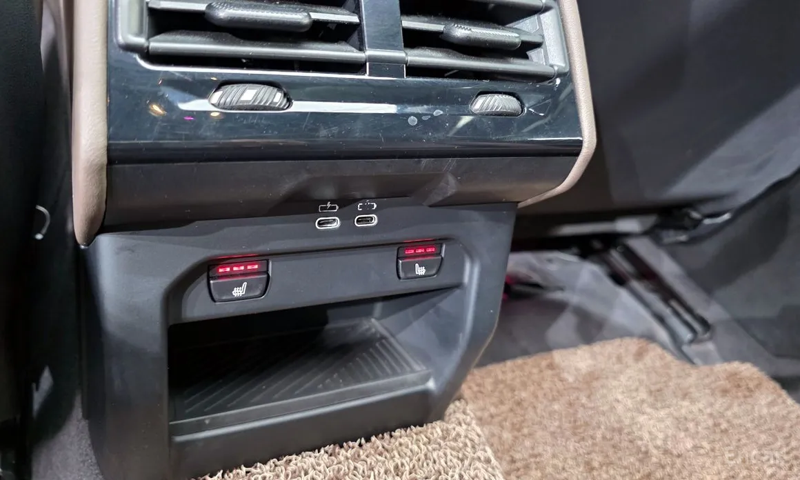 Фото 17 - BMW 5 Series