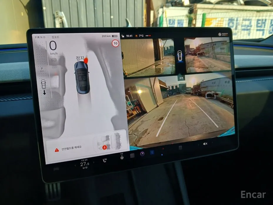 Фото 16 - Tesla Model 3