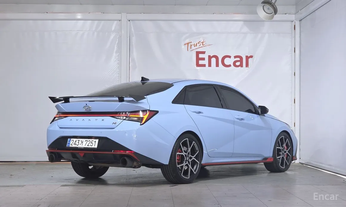 Фото 2 - Hyundai Avante