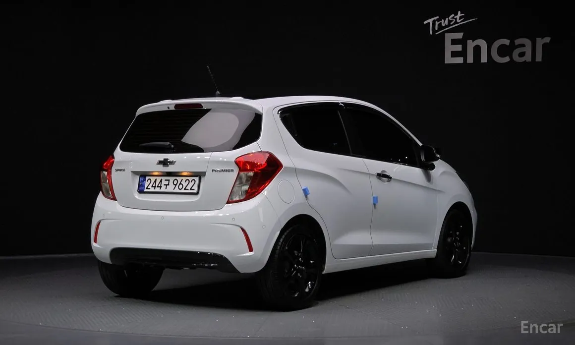 Фото 2 - Chevrolet Spark