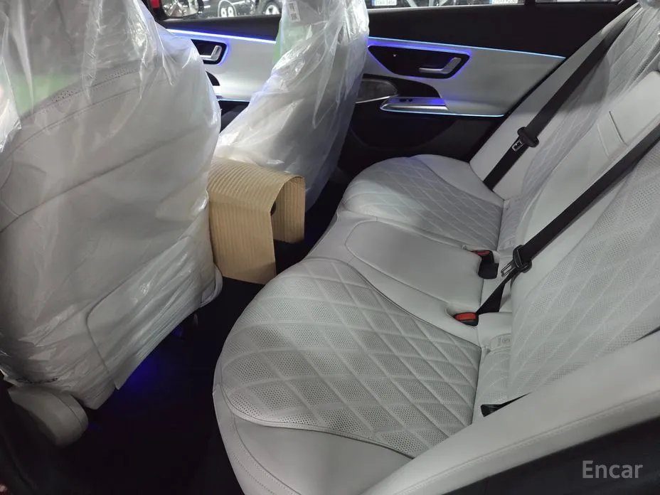 Фото 8 - Mercedes-Benz E-Class