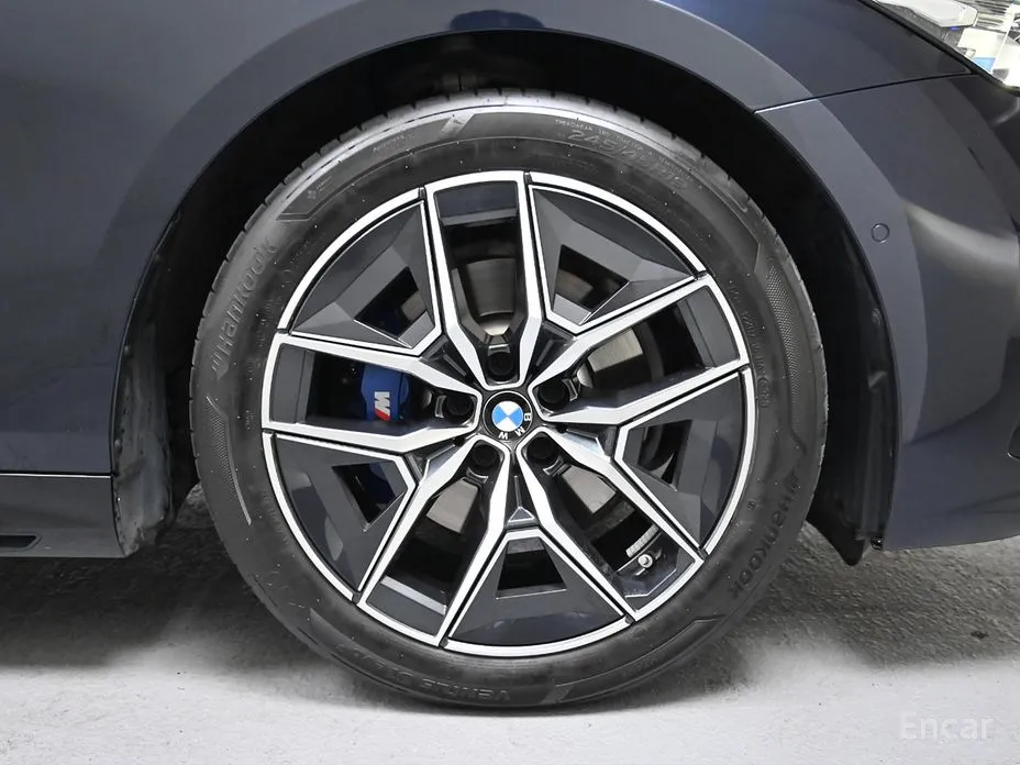 Фото 5 - BMW 5 Series