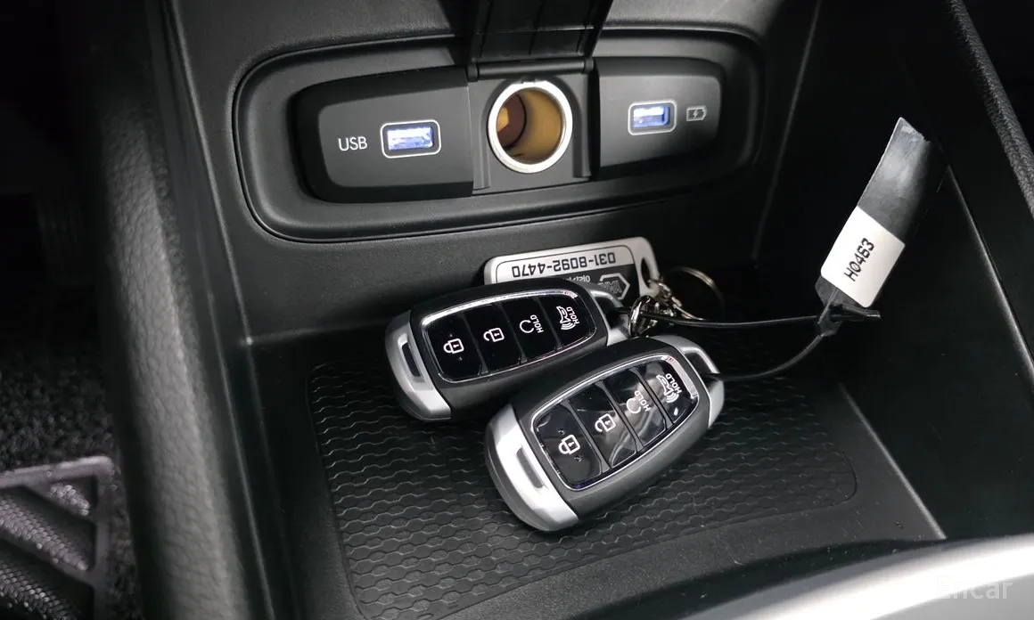 Photo 19 - Hyundai Venue