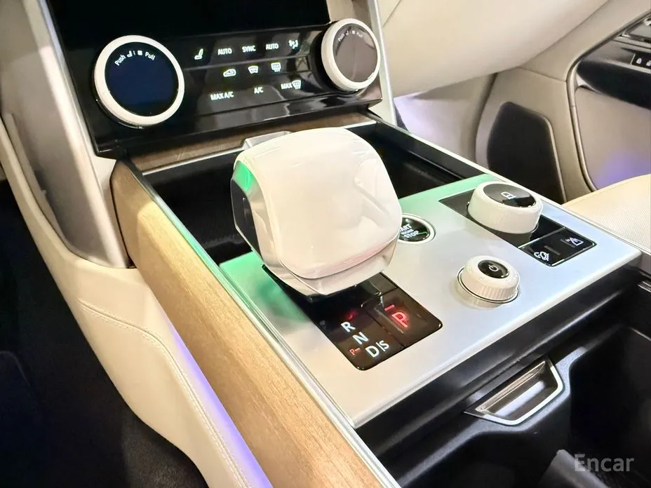 Фото 9 - Land Rover Range Rover