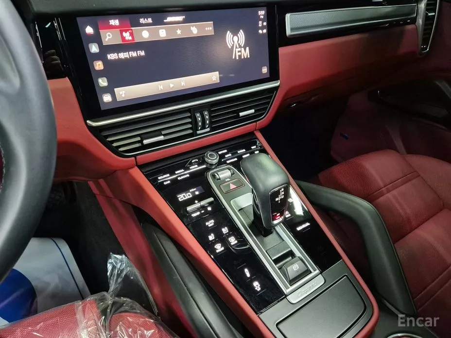 Фото 10 - Porsche Cayenne