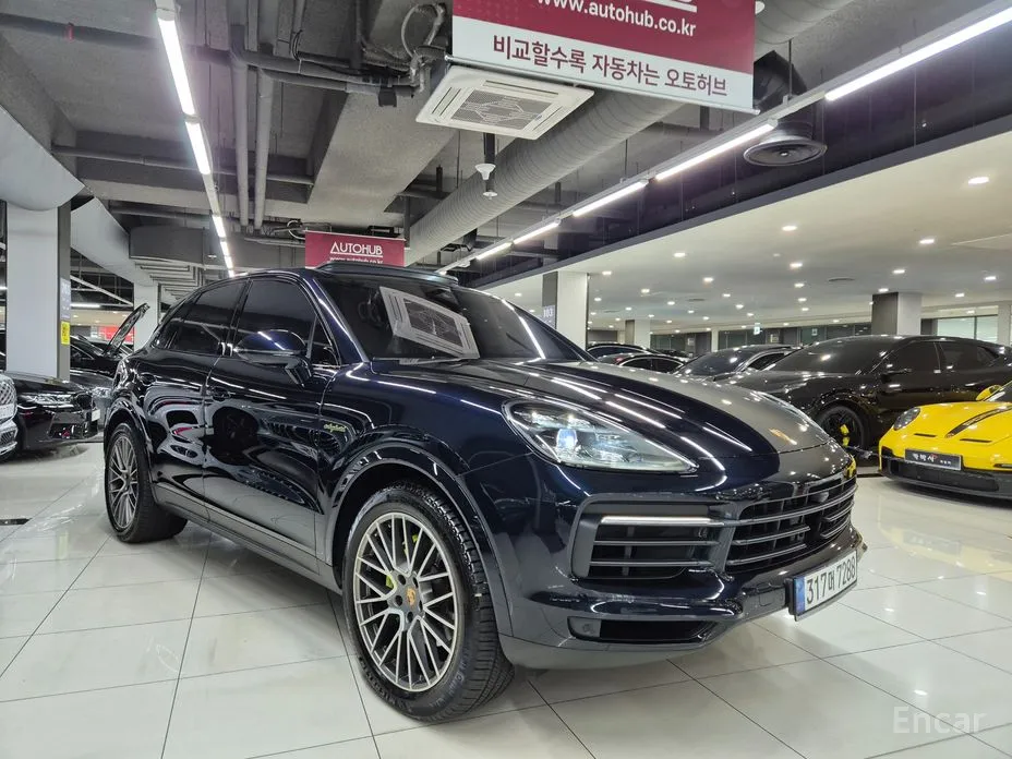 Фото 2 - Porsche Cayenne