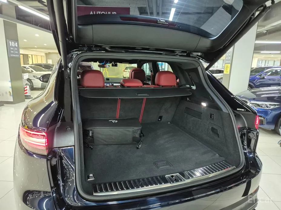 Фото 5 - Porsche Cayenne