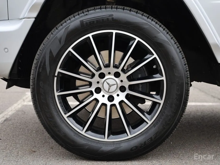 Фото 6 - Mercedes-Benz G-Class