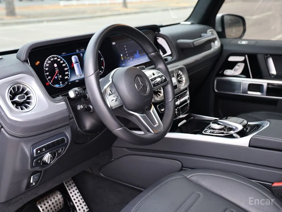 Фото 7 - Mercedes-Benz G-Class