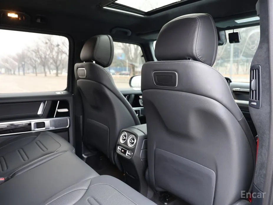 Фото 9 - Mercedes-Benz G-Class