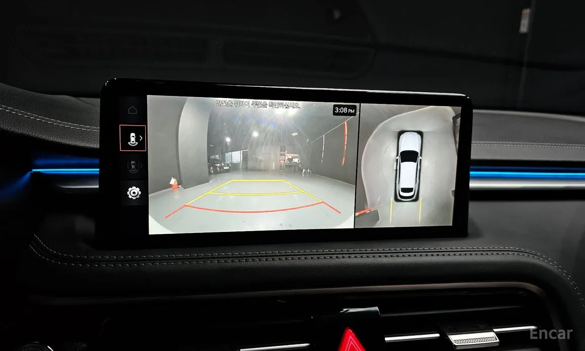 Фото 15 - Genesis G70