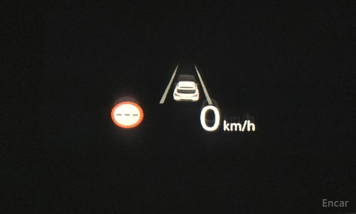 Фото 17 - Genesis G70