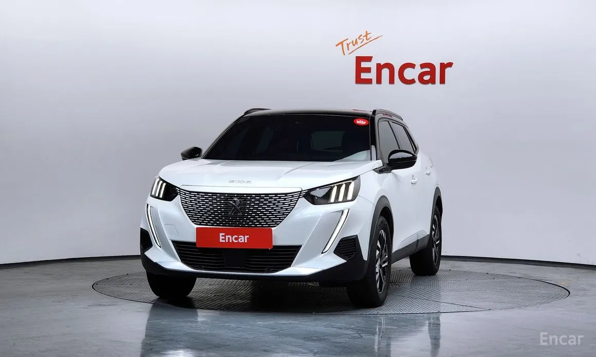 Фото 3 - Peugeot 2008