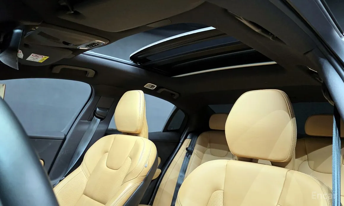 Photo 19 - Volvo S60