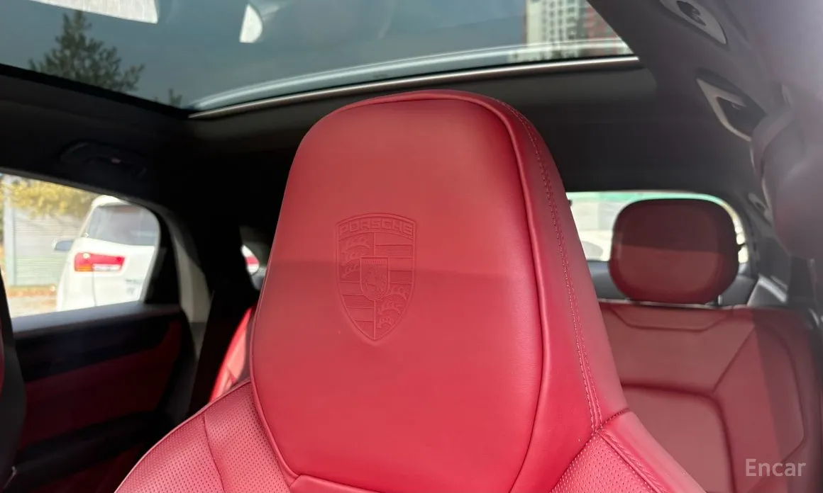 Фото 14 - Porsche Cayenne