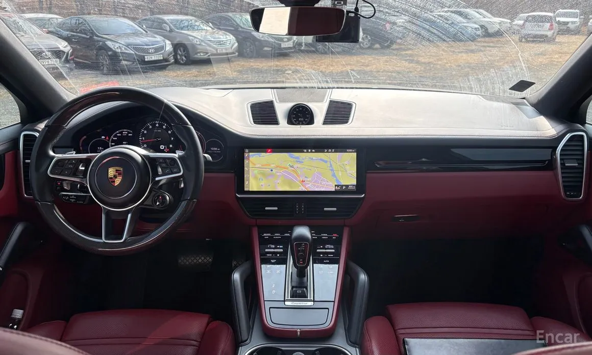 Фото 8 - Porsche Cayenne