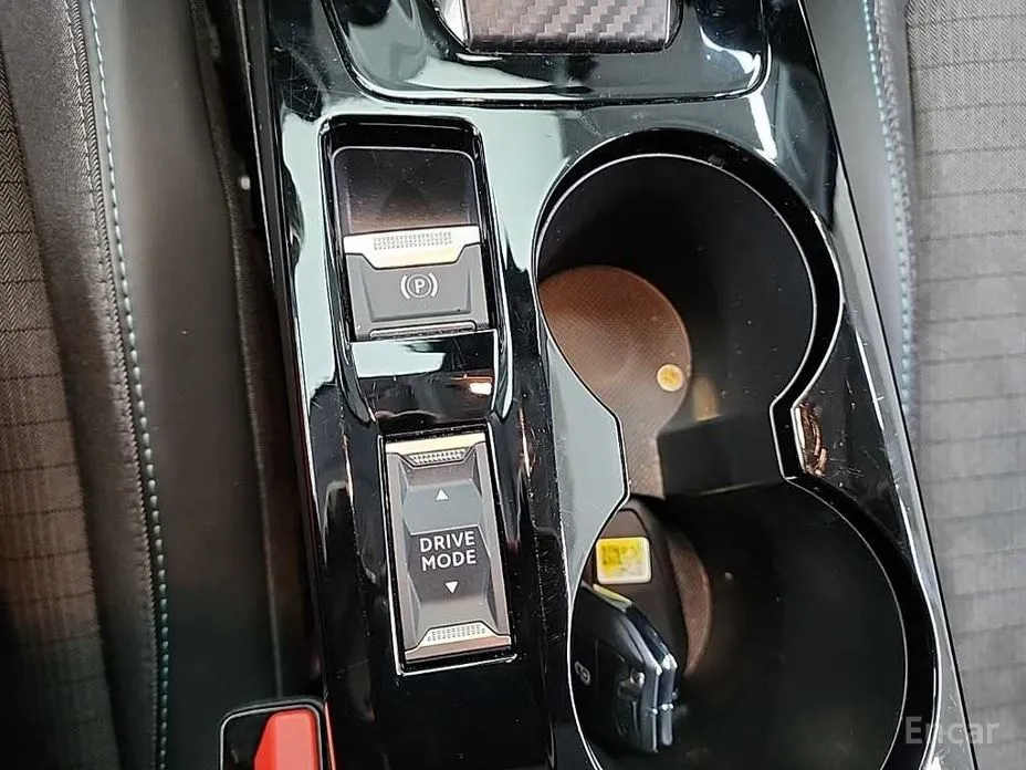 Фото 15 - Peugeot 208