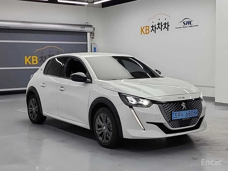 Фото 2 - Peugeot 208